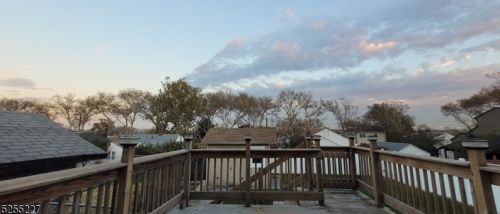 264 Davis Ave, Kearny NJ 07032-3402 exterior