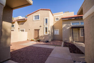 436 Hidalgo Ave, Phoenix, AZ 85040-3080