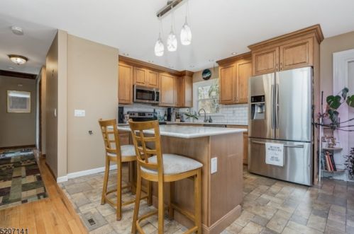 370 Shire Rd, Milford NJ  08848-1720 exterior