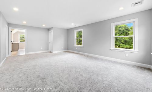 747 Sycamore Ave, Tinton Falls NJ 07724-3237 exterior