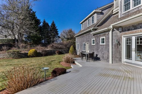 230 Skyline Dr, Chatham MA 02633-1720 exterior