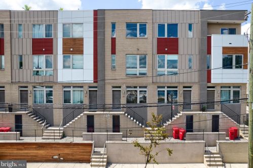 740 Columbus Blvd, Philadelphia PA  19147-3517 exterior