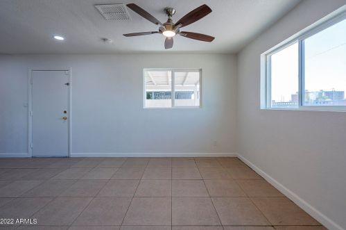 2907 Dunlap Ave, Phoenix AZ  85051-3427 exterior