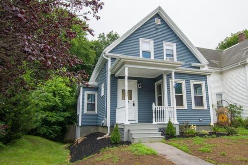 34 Springhill Ave, East Bridgewater, MA 02324-2527