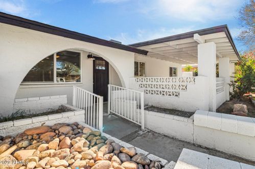 8219 25 St, Phoenix AZ 85042-7019 exterior