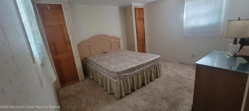 41 Larisa Ln, Jackson Twp NJ exterior