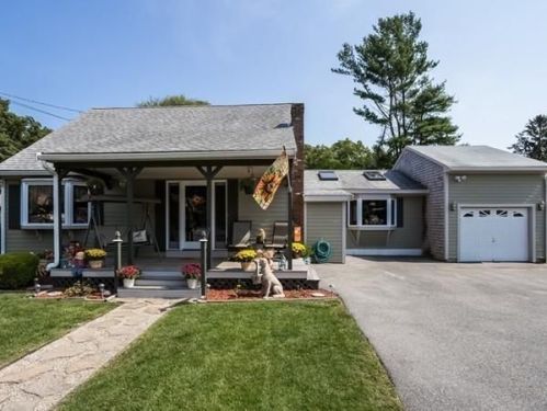 15 Kendrick St, New Bedford, MA 02743-1815