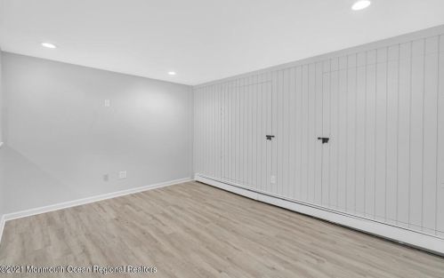 1120 Farmingdale Rd, Jackson Twp NJ  08527-1380 exterior