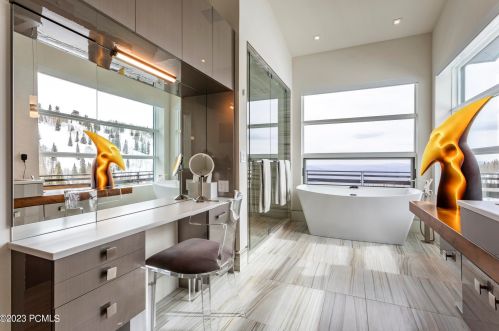 143 White Pne Cyn Rd, Park City UT 84060-6505 exterior