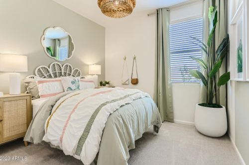 2330 Bowker St, Phoenix AZ 85041-3482 exterior