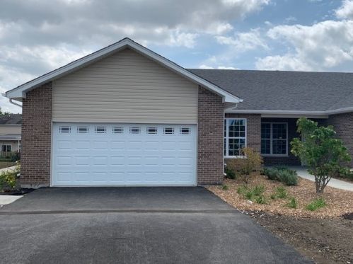 129 Barbers Corner Rd, Lemont IL 60440-2069 exterior