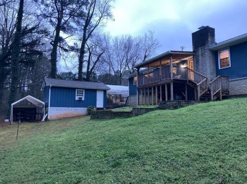 1345 Earle Ct, Conyers GA exterior