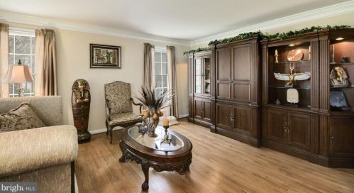 8556 Window Latch Way, Columbia MD 21045-5637 exterior