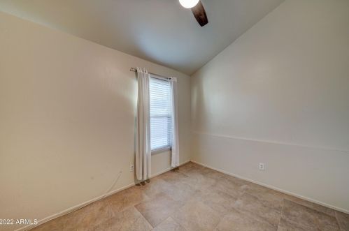 1112 Belmont Ave, Phoenix AZ 85051-6763 exterior