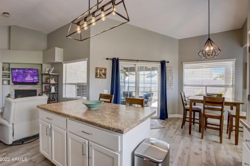 3901 Carol Ann Way, Phoenix AZ 85032-4057 exterior