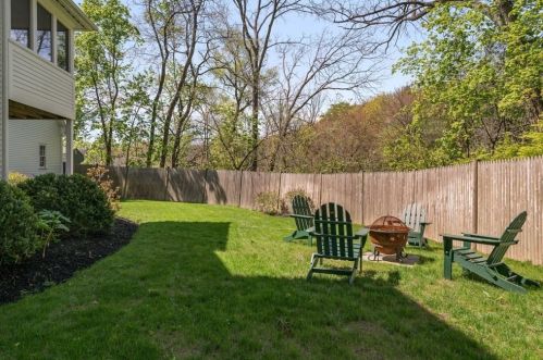 136 Village Ave, Dedham MA  02026-4224 exterior