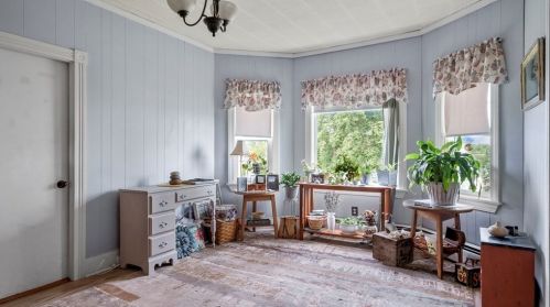 51 Morse Pl, Fall River MA 02724-1346 exterior