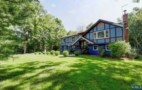 320 Stonetown Rd, Skyline Lakes NJ  07456-1216 exterior