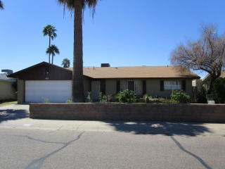 4051 Montebello Ave, Phoenix, AZ 85019-1852