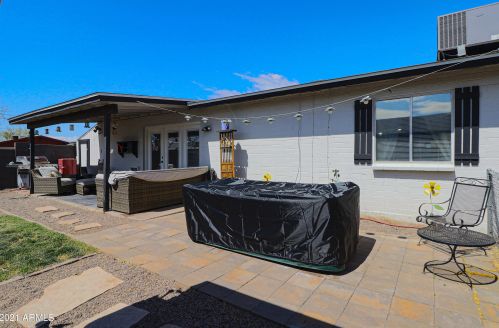 911 Campo Bello Dr, Phoenix AZ 85032-2051 exterior