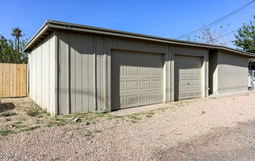 811 Alice Ave, Phoenix AZ 85021-6036 exterior