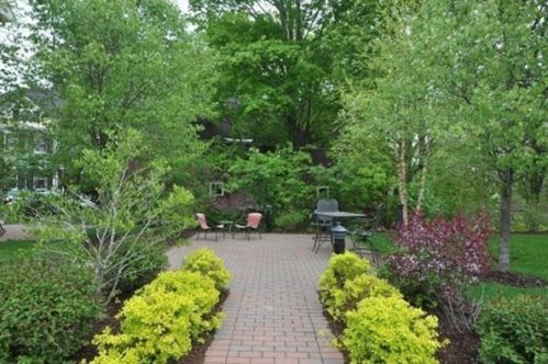 23 Spruce St, Acton MA exterior