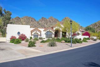 3130 Ocotillo Rd, Phoenix, AZ 85016-8912