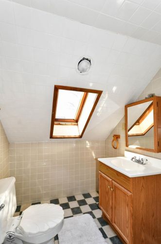 1319 Home Ave, Forest View IL 60402-1239 exterior