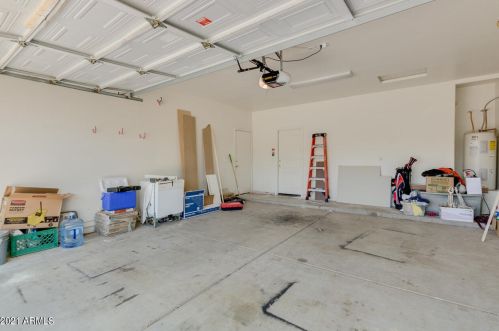 2810 Atlanta Ave, Phoenix AZ  85040-2710 exterior