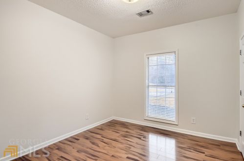 139 Windsor Cir, Stockbridge GA 30281-1864 exterior