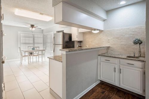 510 Country Vw Ln, Garland TX 75043-5614 exterior