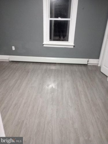 541 Billings Ave, West Deptford NJ  08066-1161 exterior