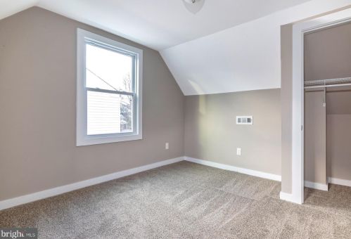 29 Cedar Ave, West Deptford NJ 08093-1409 exterior