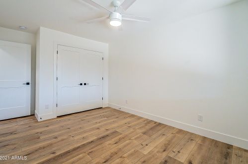 3202 Captain Dreyfus Ave, Phoenix AZ 85032-6706 exterior