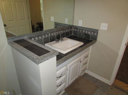 103 Heritage Walk, Stockbridge GA 30281-6905 exterior