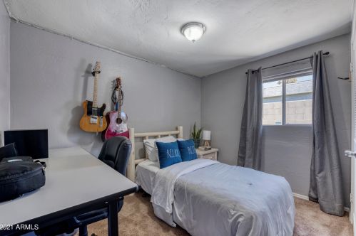 1208 Campbell Ave, Phoenix AZ 85015-3824 exterior