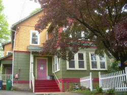 66 Walnut St, Newton, MA 02460-1314