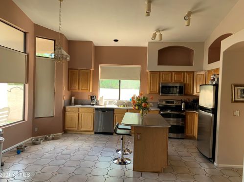 20039 21, Phoenix AZ 85024-1212 exterior