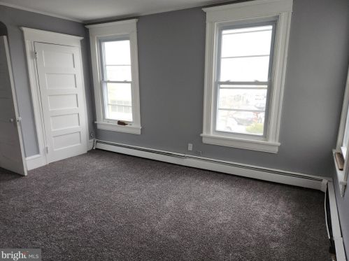 231 Broad St, West Deptford NJ  08096-1652 exterior