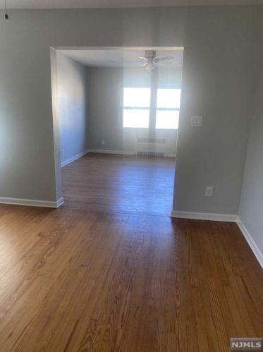 54 Halstead St, Kearny NJ  07032-2033 exterior