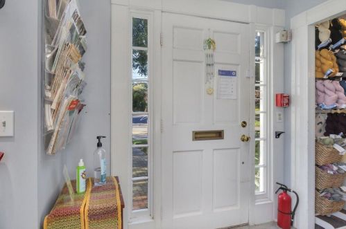 6 Munson Meeting, Chatham MA exterior