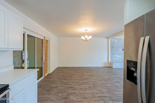 4626 38 Dr, Phoenix AZ 85053-2800 exterior