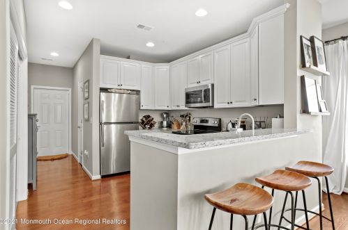 1 Kyle Dr, Tinton Falls NJ 07712-7535 exterior