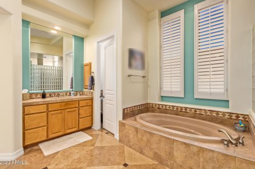 22843 54th St, Phoenix AZ  85054-7199 exterior