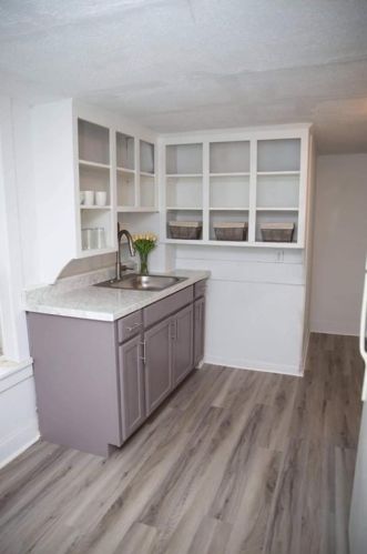 26 Holly St, New Bedford, MA 02746-2004