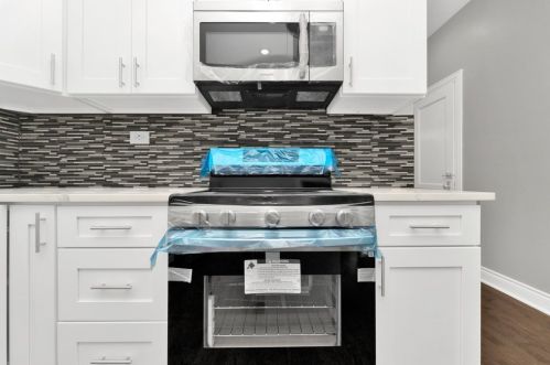 2227 East Ave, Forest View IL  60402-2433 exterior