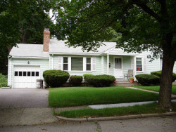 8 Swallow Dr, Newton, MA 02462-1306