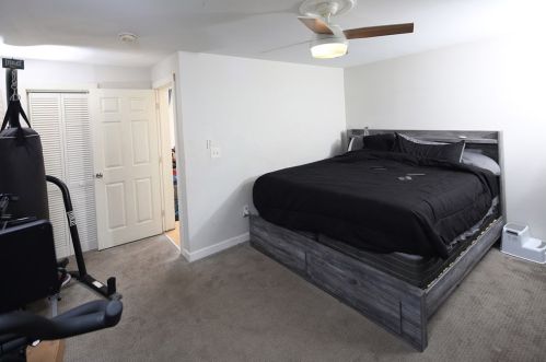 61 Wall St, East Bridgewater MA 02324-1520 exterior