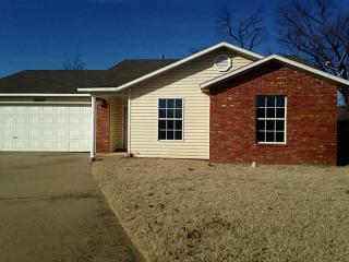 1010 D St, Rogers, AR 72756-2975