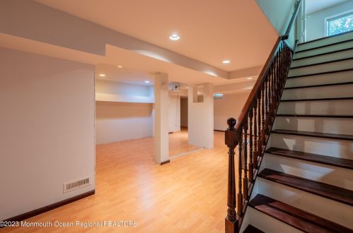 20 Bittersweet Dr, Jackson Twp NJ 08527-4922 exterior